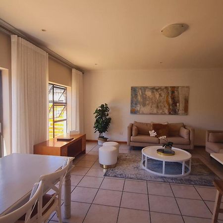 2 On Lismore Guesthouse Tokai Eksteriør billede